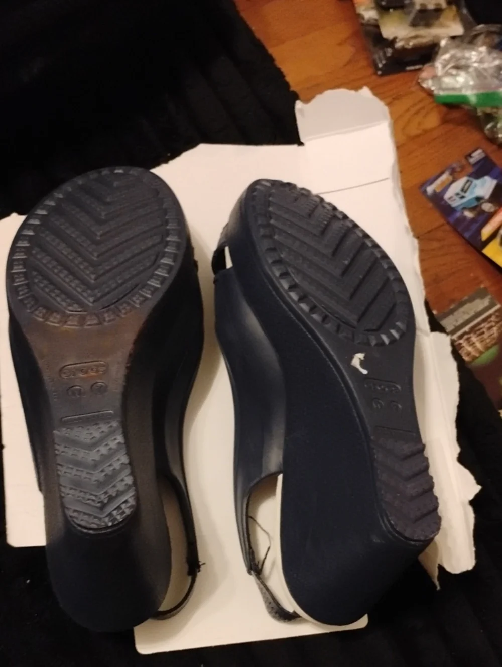 CROCS NAVY BLUE PEEP TOE SLING BACK WEDGE SANDALS EXCELLENT CONDITION